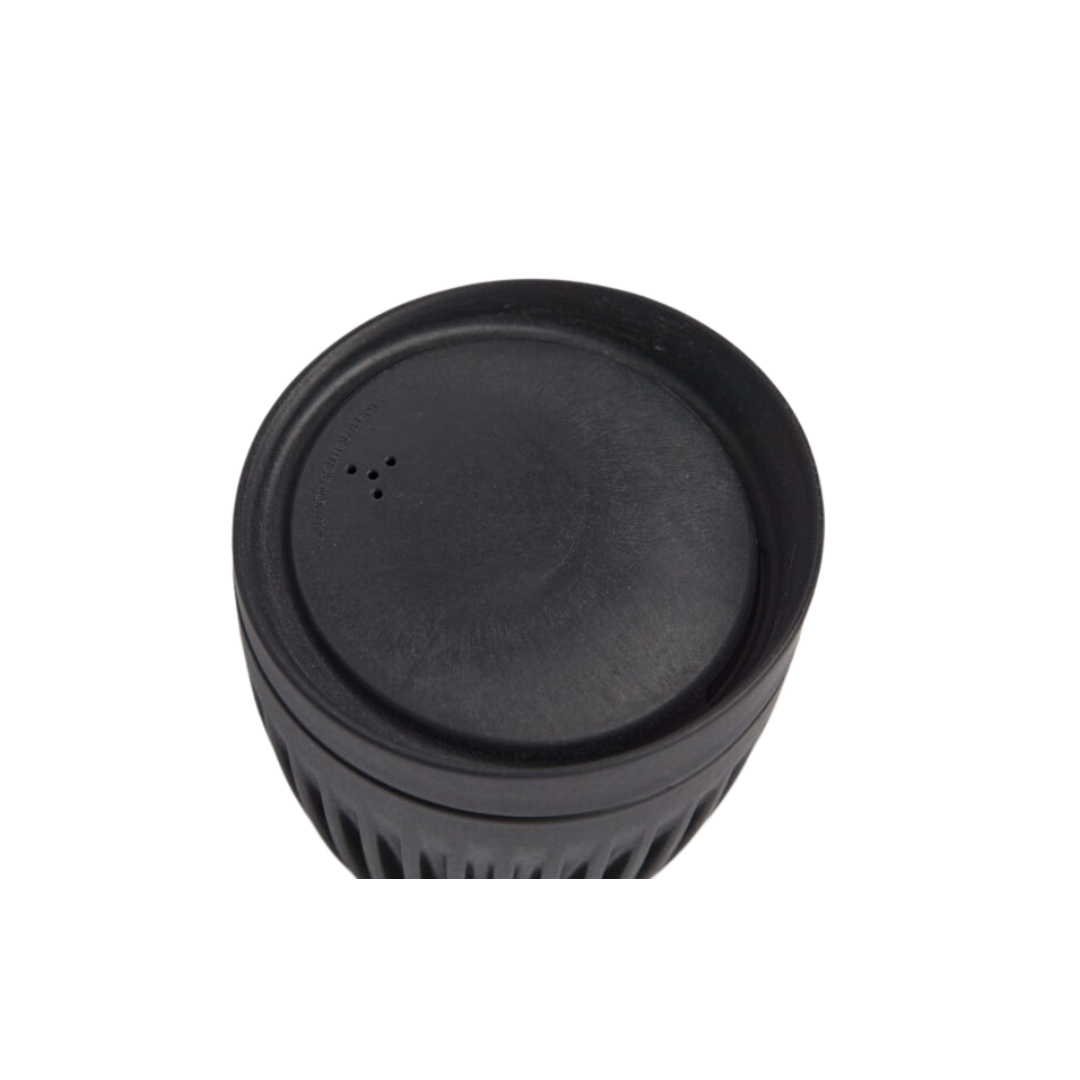 Black lid for the Huskee reusable cup.